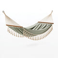 Hamac 300 cm x 140 cm en coton vert sauge avec barres en bois - style bohème suspendu